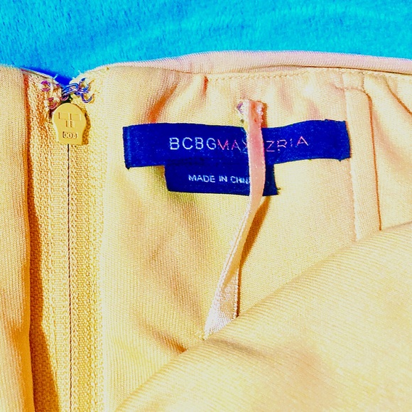 BCBG MaxAzria lemon chiffon ruched dress - Picture 3 of 10